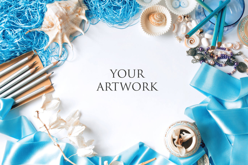 logo-presentation-top-view-mockup-10109